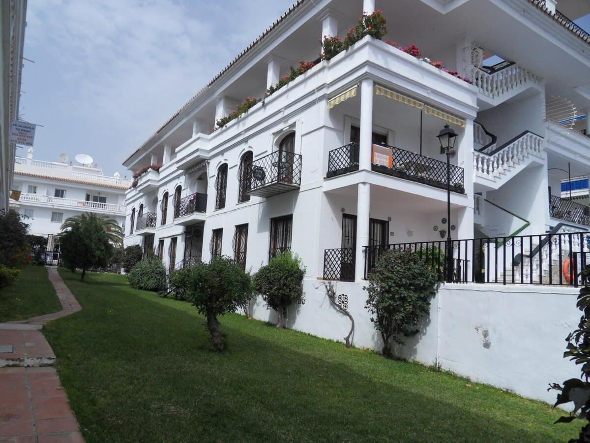 Apts Burriana Nerja Buitenkant foto
